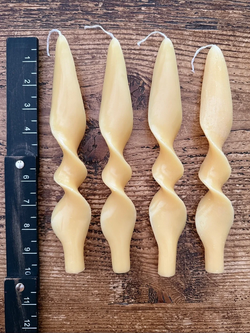 4 | Unscented Ribbon Twisted Candles